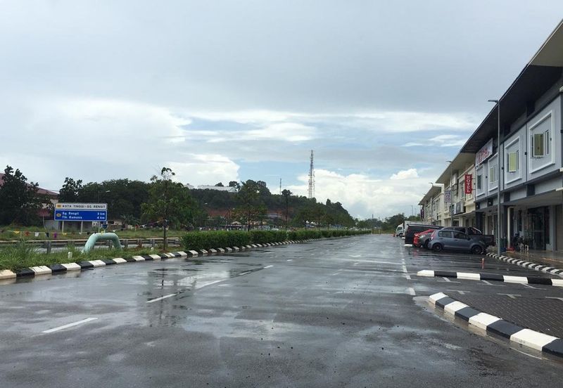JALAN SUNGAI RENGIT/ PENGERANG