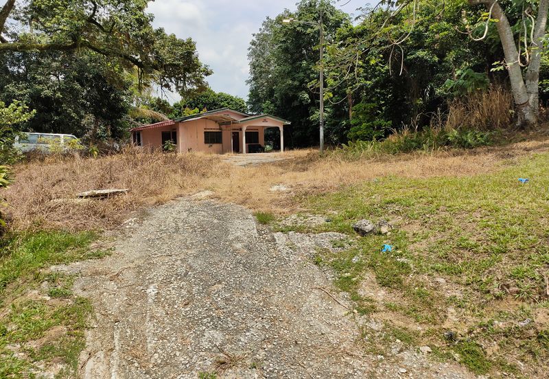 Bungalow Lot at Kg Selamat, Sg Buloh