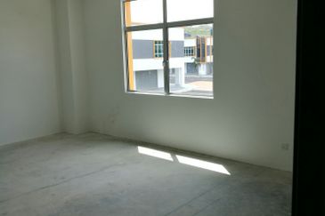 S2 Heights (Saujana Putra Commercial Centre)