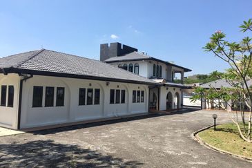 Seksyen 11, Shah Alam