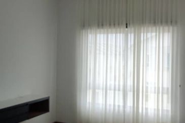 New, Corner Lot, 2 Storey Terrace House at Bandar Serenia.