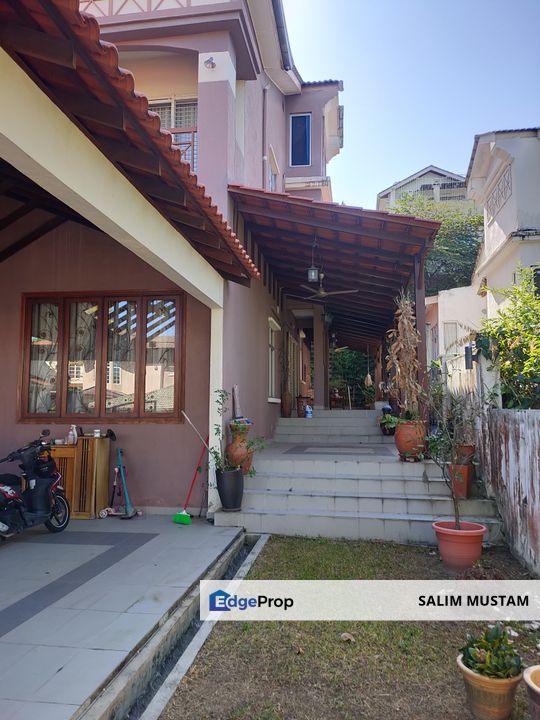 Renovated and Extended Semi-Detached House at Ukay Perdana, Selangor, Ulu Kelang