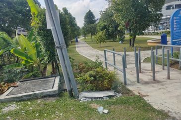 Bungalow Lot Near MRT Stn. No. 2, Kg Selamat, Sg Buloh