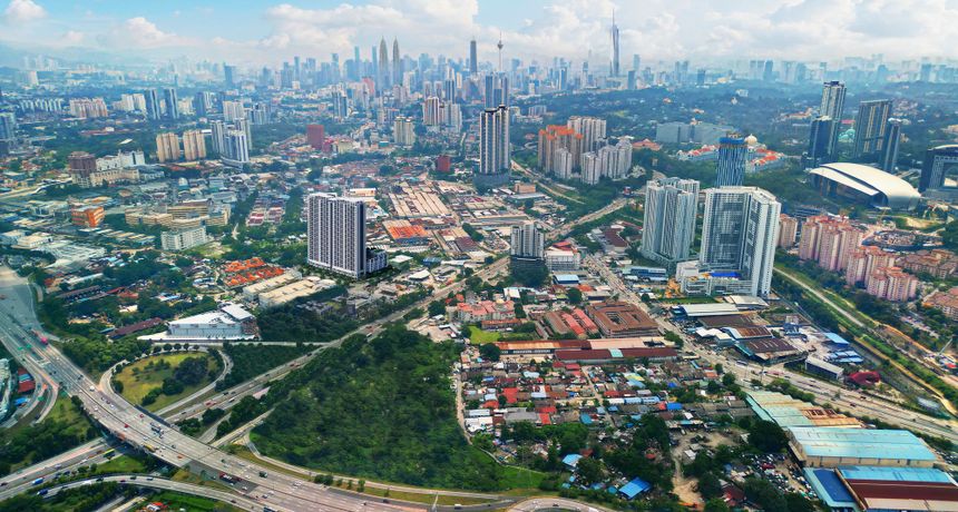 Tuju Residences . Retail