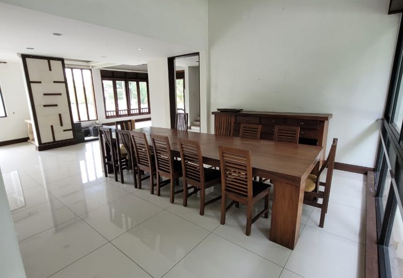 Seksyen 8, Kota Damansara