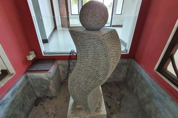 Seksyen 8, Kota Damansara