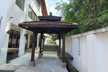 Seksyen 8, Kota Damansara