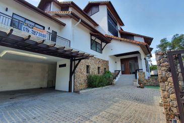 Seksyen 8, Kota Damansara