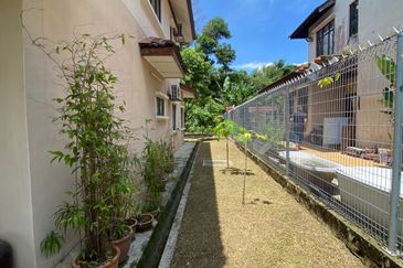 Bandar Country Homes