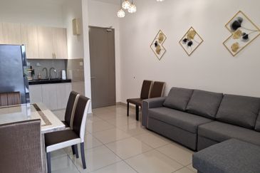 Zentro Residences @ 16 Sierra