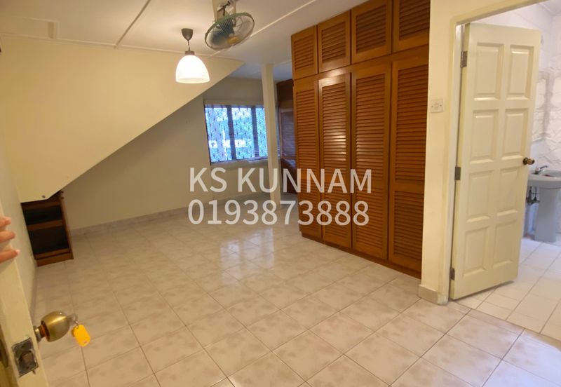 Jalan Langgak Tuanku 