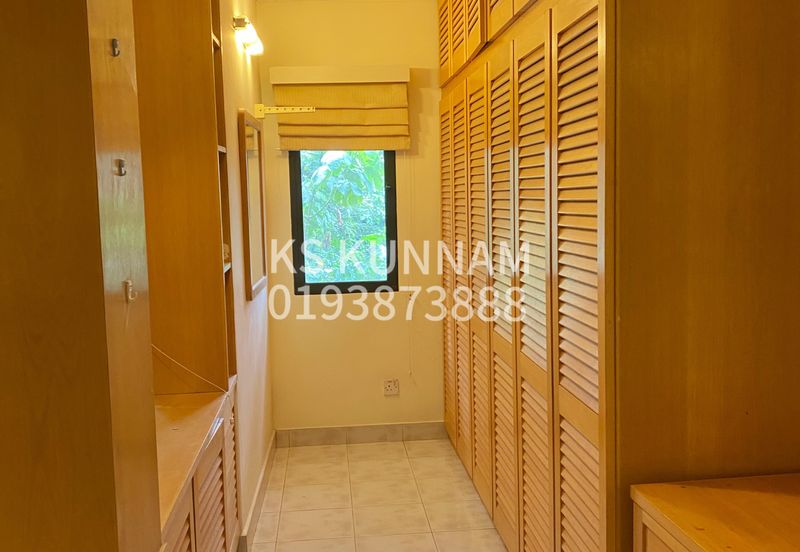 Jalan Langgak Tuanku 