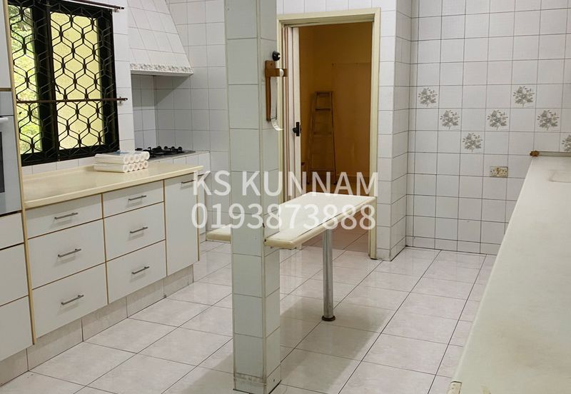 Jalan Langgak Tuanku 