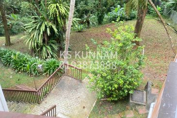 Jalan Langgak Tuanku 