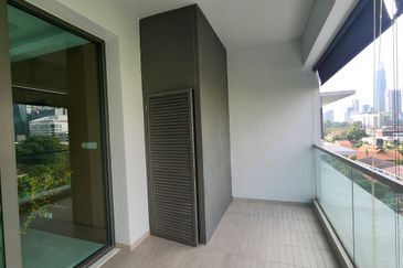 Embassy Area / KLCC/ ISKL Very Rare Duplex Unit With Built Indoor Lift 