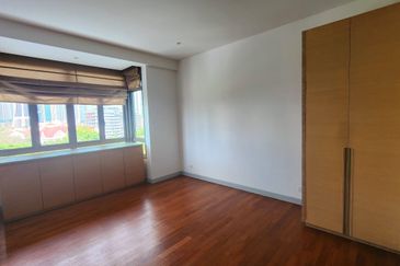 Embassy Area / KLCC/ ISKL Very Rare Duplex Unit With Built Indoor Lift 