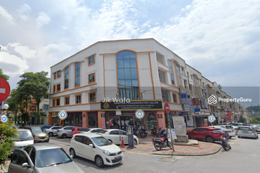 Medan Putra Business Centre