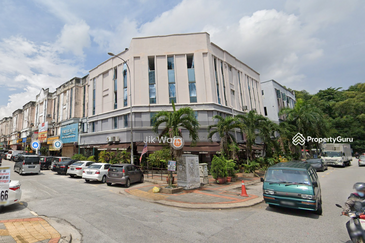 Medan Putra Business Centre