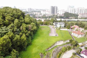 Hilltop cul-de-sac land in Taman Setiawangsa