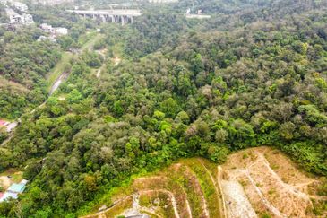 2 acres land next to Serene Mont Kiara for develop