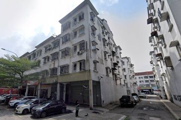 Dataran Otomobil, Seksyen 15