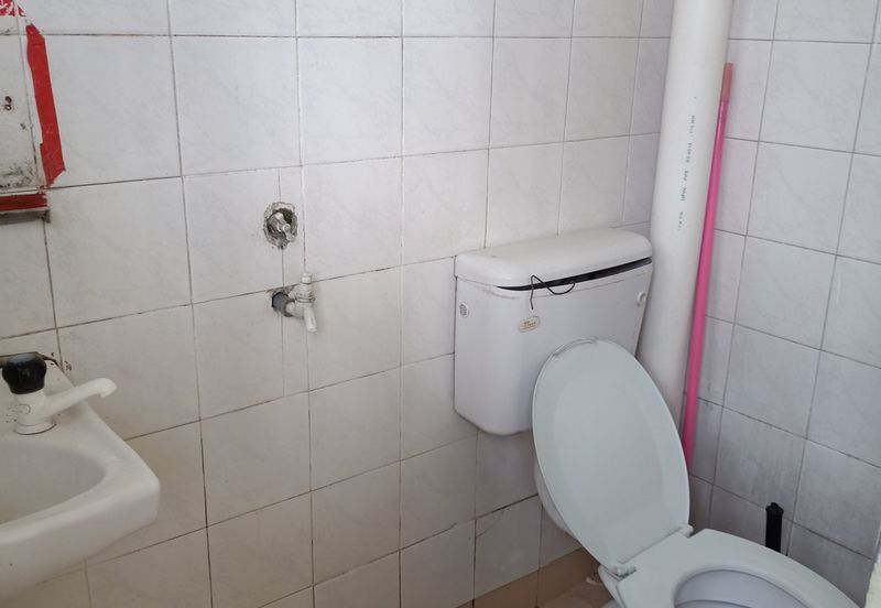 Pangsapuri Inang, Taman Impian Ehsan, Balakong.