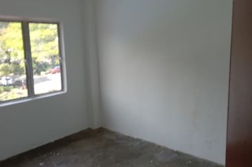 FREEHOLD Pangsapuri Taman Perkara Hulu Langat 