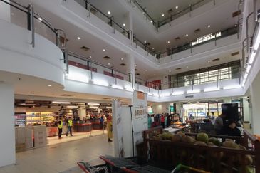 Paragon Point Shopping Centre