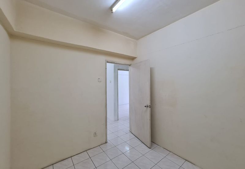 Taman Cheras Awana Apartment