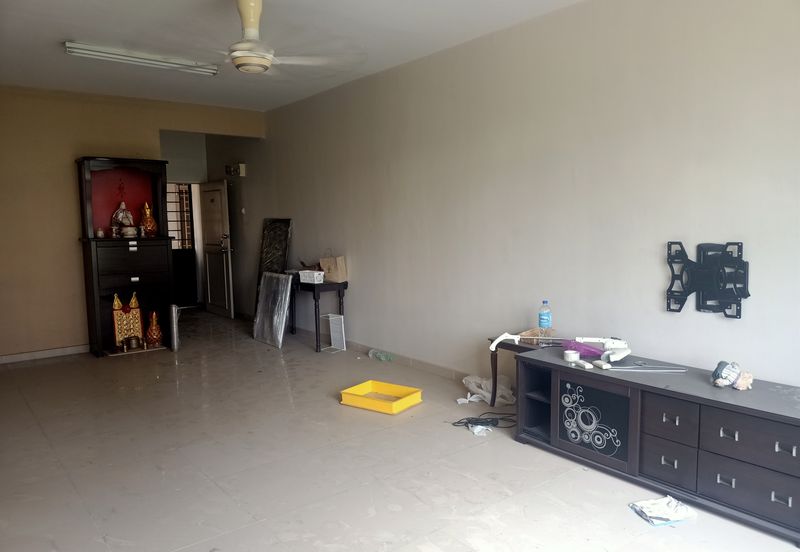 Pangsapuri Bayu Suria (Summerfields Apartments)