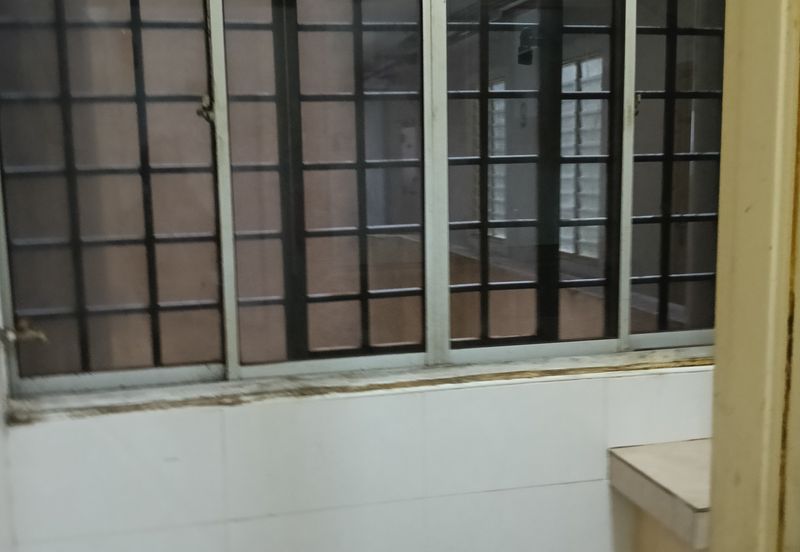 Pangsapuri Bayu Suria (Summerfields Apartments)