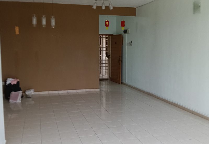 Pangsapuri Bayu Suria (Summerfields Apartments)