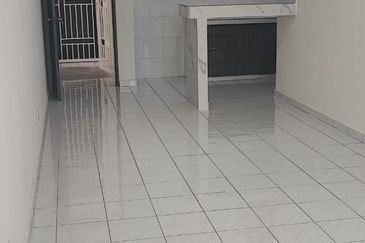 Dahlia Impiana Apartment, Bandar Baru Salak Tinggi