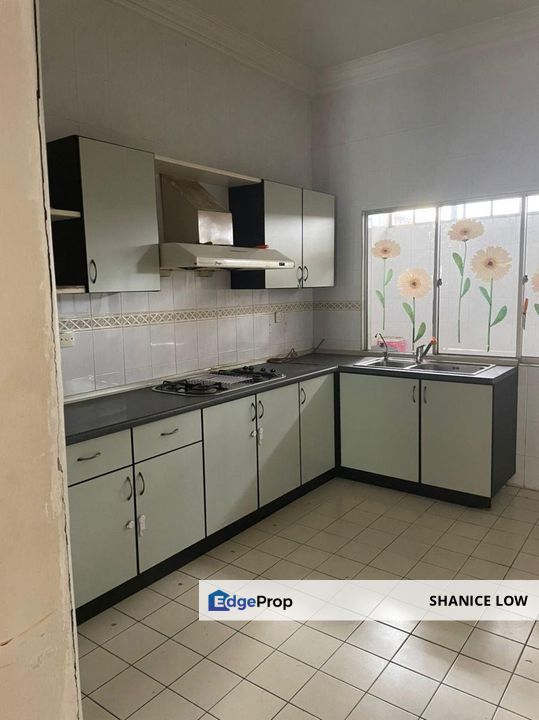 Puchong Jaya Jalan Tempua 2 storey End-lot 22x70 4 bedrooms 3 bathrooms for Sale, Selangor, Puchong