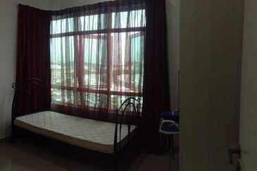 La Thea Residences @ 16 Sierra