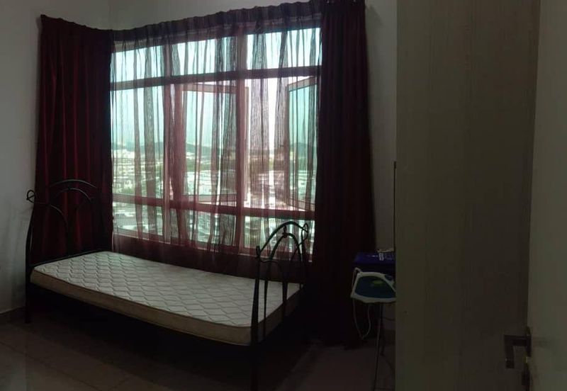 La Thea Residences @ 16 Sierra