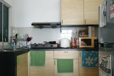 La Thea Residences @ 16 Sierra