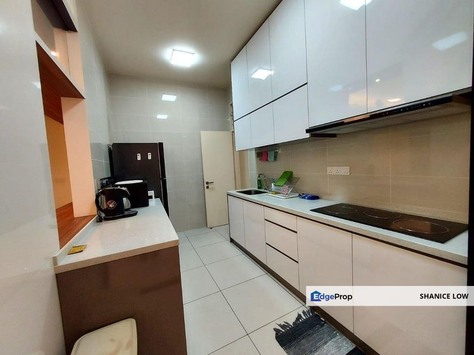 Park Villa Puchong Jaya Jalan Pipit 1320sf 3+1 bedrooms 2 bathrooms 2 parking for sale, Selangor, Puchong