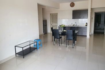 SetiaWalk R3 Solace Service Apartment