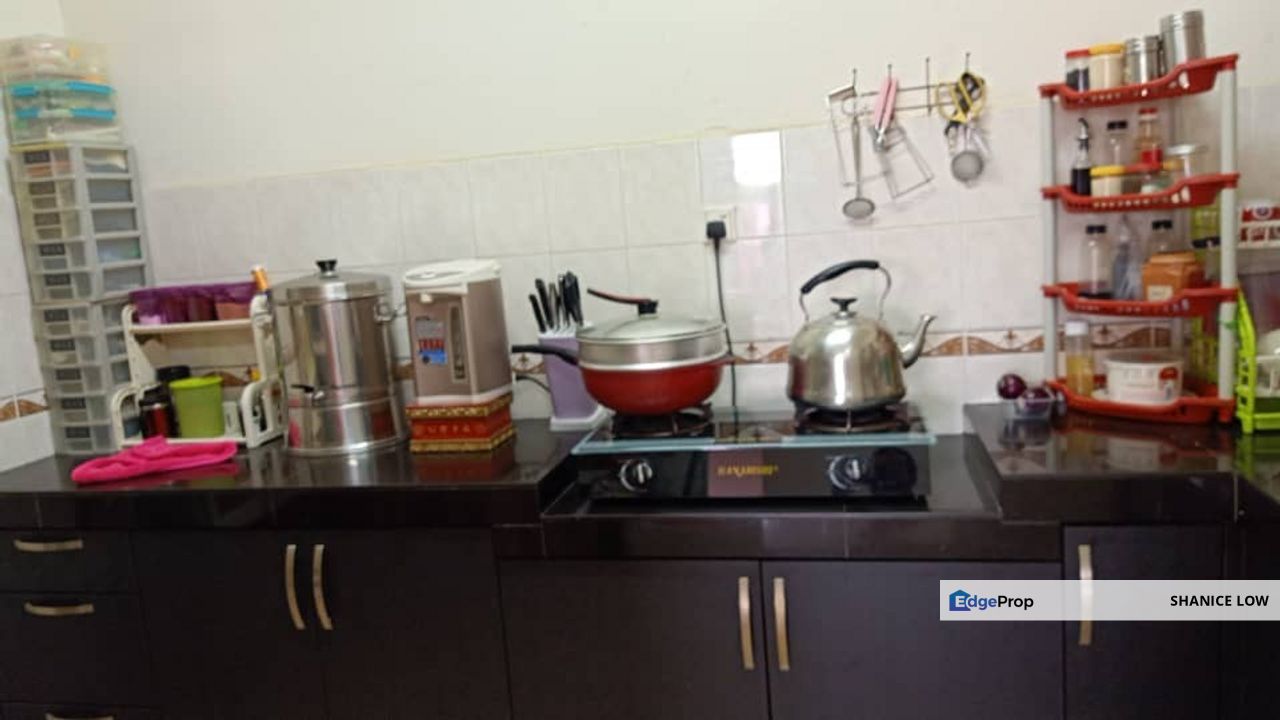 Casa Puteri Condo Taman Wawasan Puchong 1076sf 3 bedrooms for SALE, Selangor, Bandar Puteri Puchong