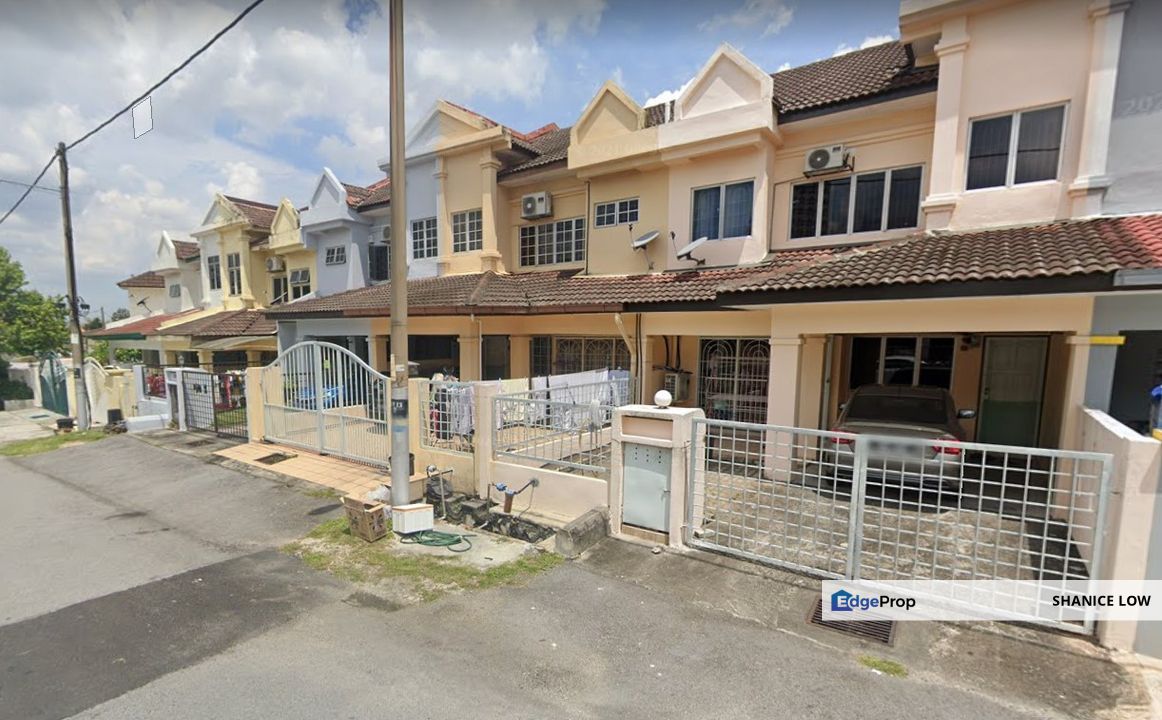 Bandar Puchong Jaya Jalan Tempua 2 storey kitchen fully extended for ...