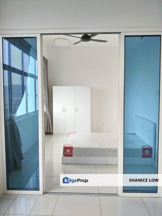 Skypod Residences 1 bedrooms with 2 parking bays for sale, Selangor, Puchong