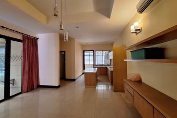 Aman Sari 18, Amansari 18 Puchong 2.5 storey Semi-d for Sale