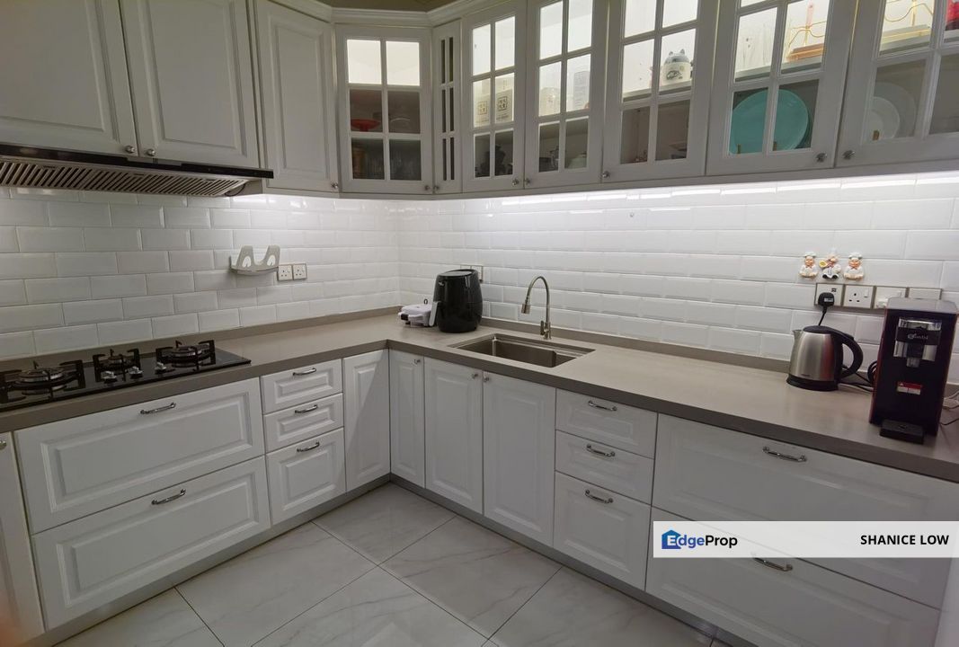 Seri Puteri Hills Town Villa Bandar Puteri Puchong with private lift for Sale, Selangor, Bandar Puteri Puchong