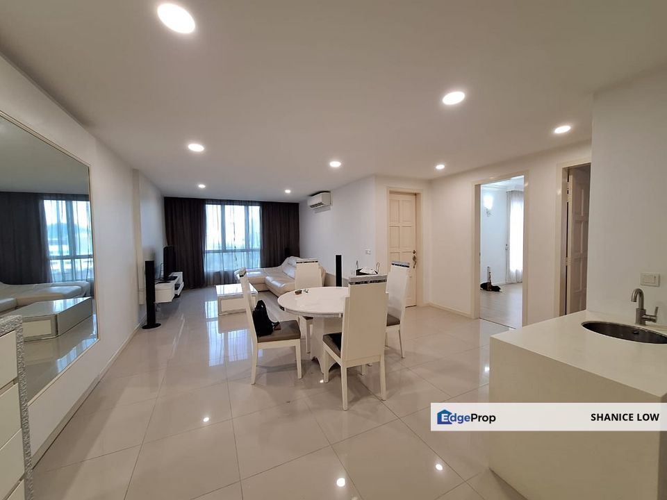 Menjalara 18 Condo 1316sf Renovated unit with 3 plus 1 bedrooms 3 baths 2 parking for Sale, Kuala Lumpur, Bandar Menjalara