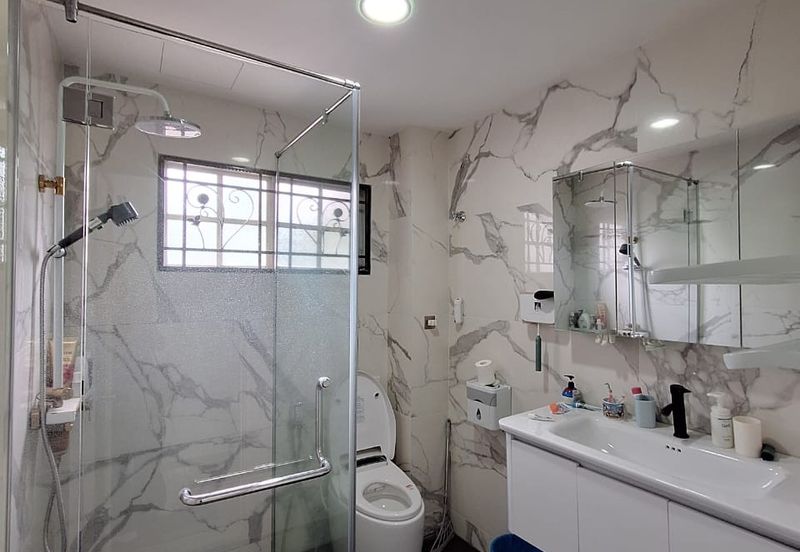 Bandar Puteri Puchong 2.5 storey 5 bedrooms 4 bathrooms fully furnished for rent