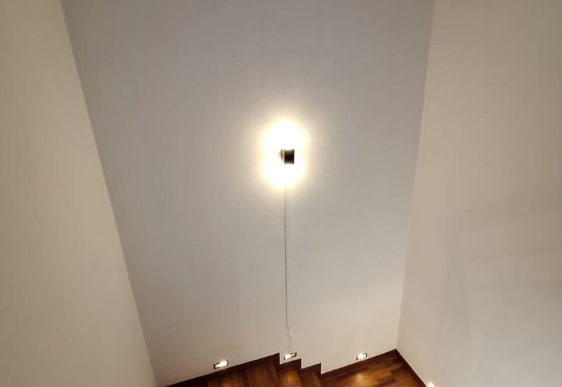 Bandar Puteri Puchong 2 storey 4 bedrooms 4 bathrooms semi furnished newly refurbished for RENT