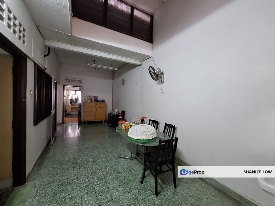 Taman Ehsan 1 storey 22x85 Extra long can park up to 4 cars with extended 99 years lease for Sale, Selangor, Kepong