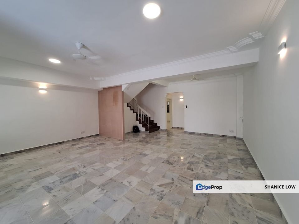 Bayan Hill Homes Bandar Puchong Jaya 2.5 storey link house 22x70 5 bedrooms 4 bathrooms, good condition for Sale, Selangor, Puchong