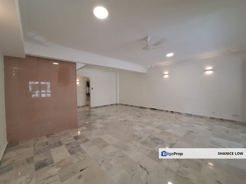 Bayan Hill Homes Bandar Puchong Jaya 2.5 storey link house 22x70 5 bedrooms 4 bathrooms, good condition for Sale, Selangor, Puchong